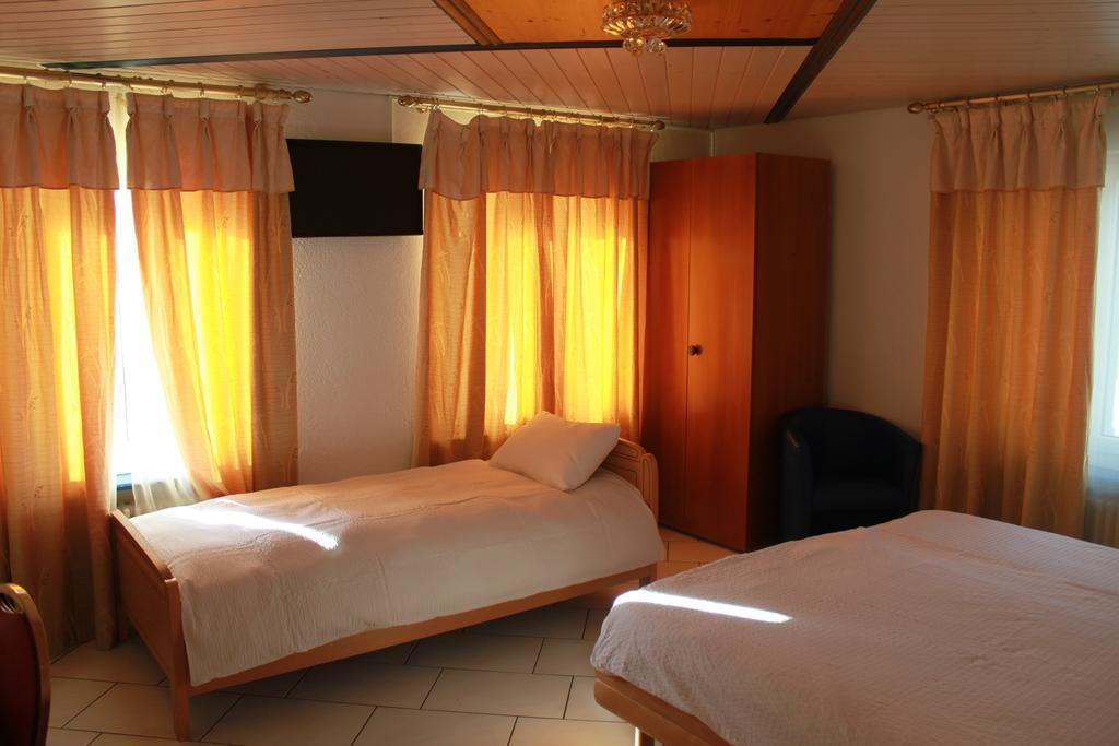 Hotel Langenthal Værelse billede